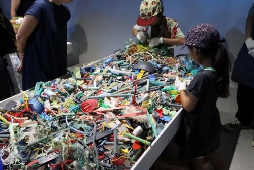 20240920_海ごみ企画展「プラスチックの海」_ワークショップ_IMG_5665_トリミング.JPG