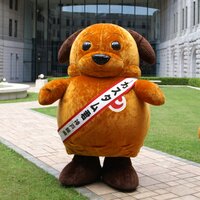 カスタム君（全身新館バック）.jpg